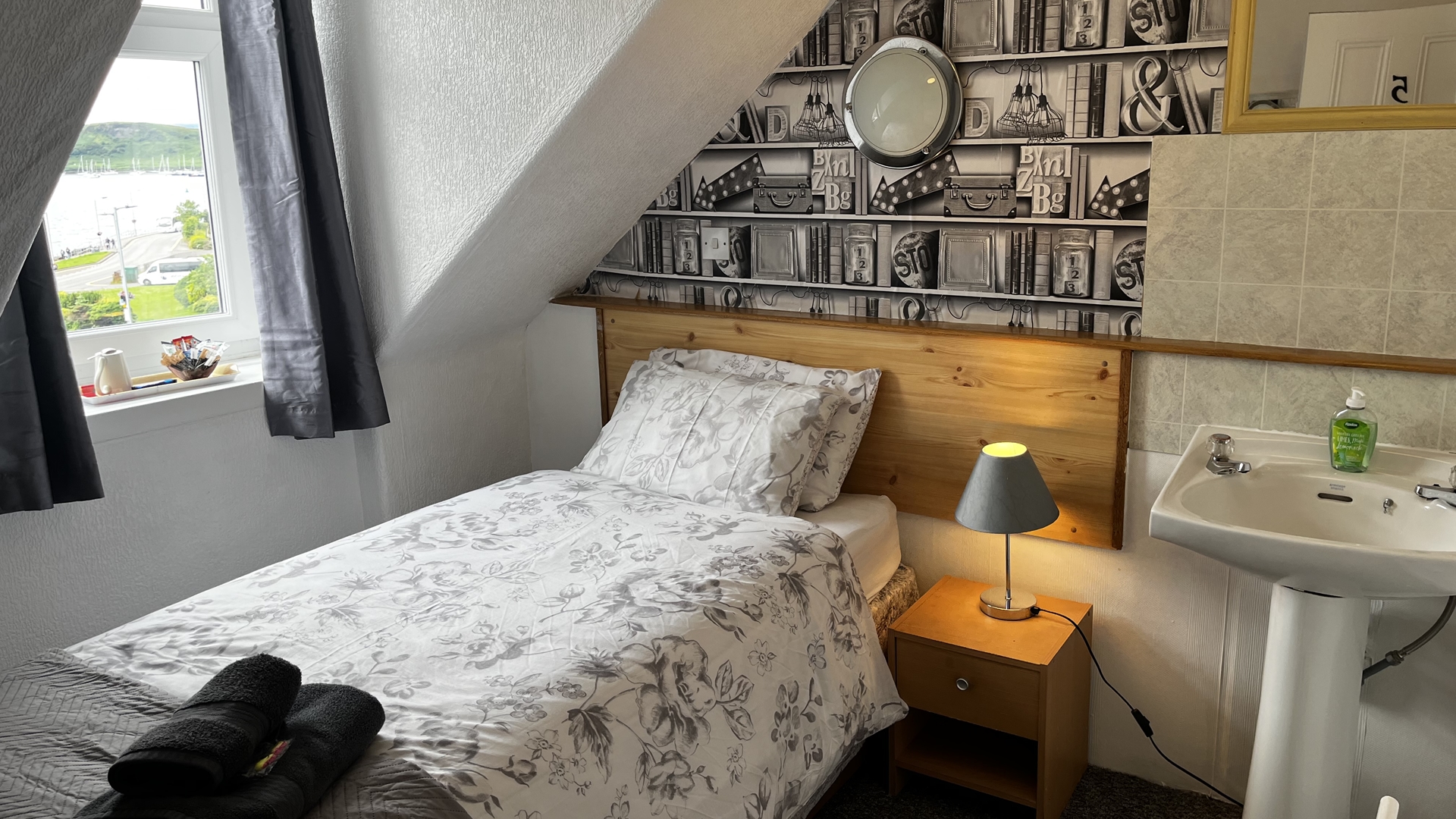 Dunarle Single Room